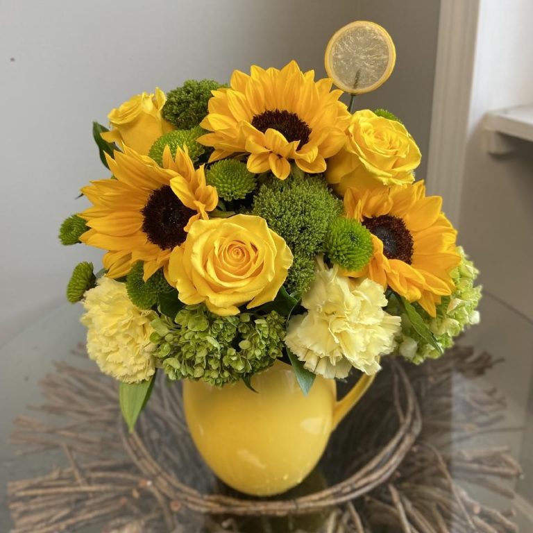 Foxboro MA Florist ⋆ Judy's Village Flowers ⋆ Established 1990